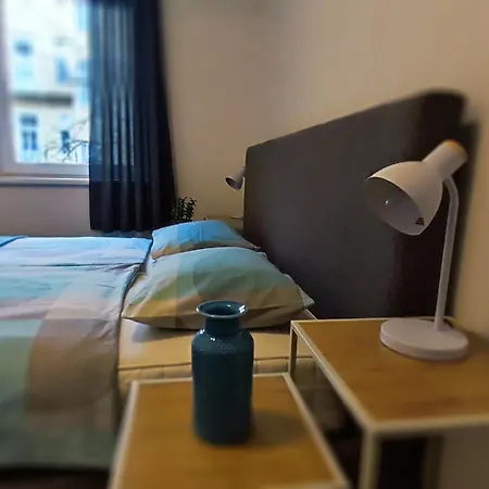 Altstadt-idylle Mit Balkon Und Parkplatz Lägenhet