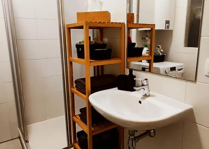 Altstadt-idylle Mit Balkon Und Parkplatz Apartman Graz